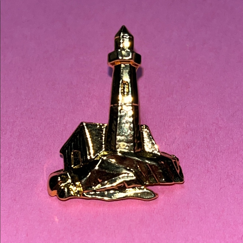 Vintage Gold Tone Lighthouse Seaside Beach Brooch